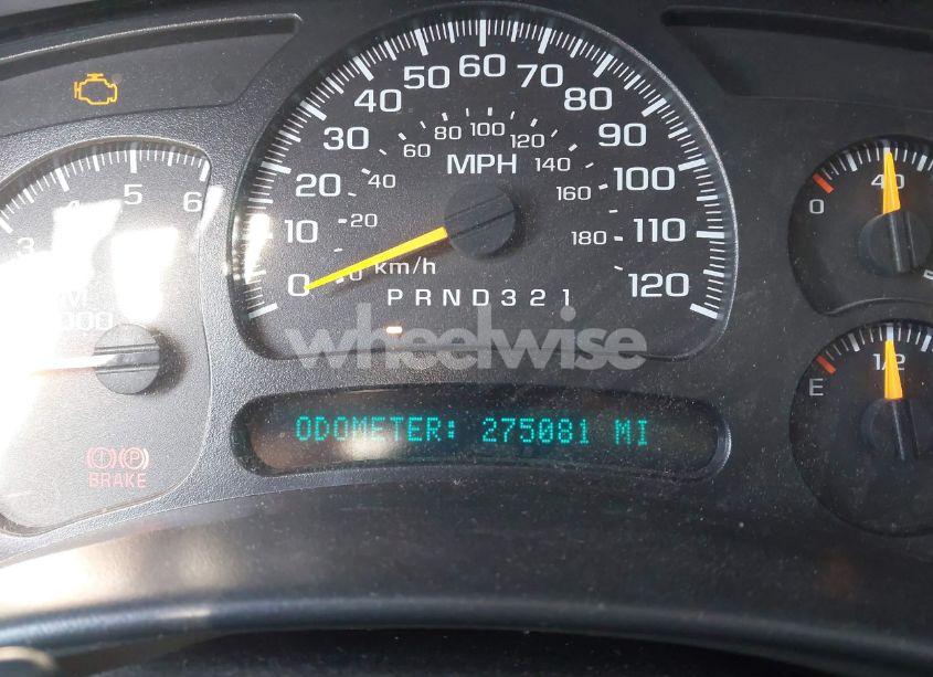 Photo 7 of 2004 Chevrolet Tahoe LT (VIN 1GNEC13ZX4J106072)