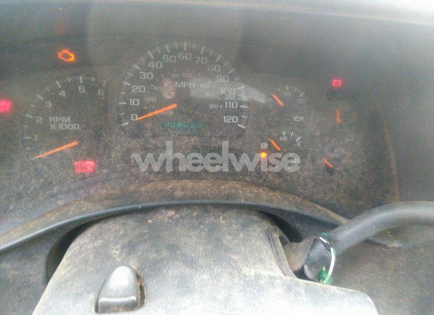 Photo 7 of 2004 Chevrolet Tahoe LS (VIN 1GNEC13ZX4J216376)