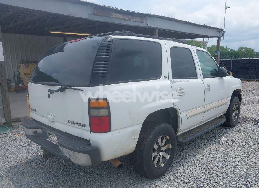 Photo 4 of 2004 Chevrolet Tahoe LT (VIN 1GNEC13ZX4J232416)