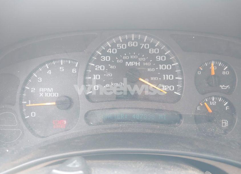 Photo 7 of 2004 Chevrolet Tahoe LT (VIN 1GNEC13ZX4J232416)