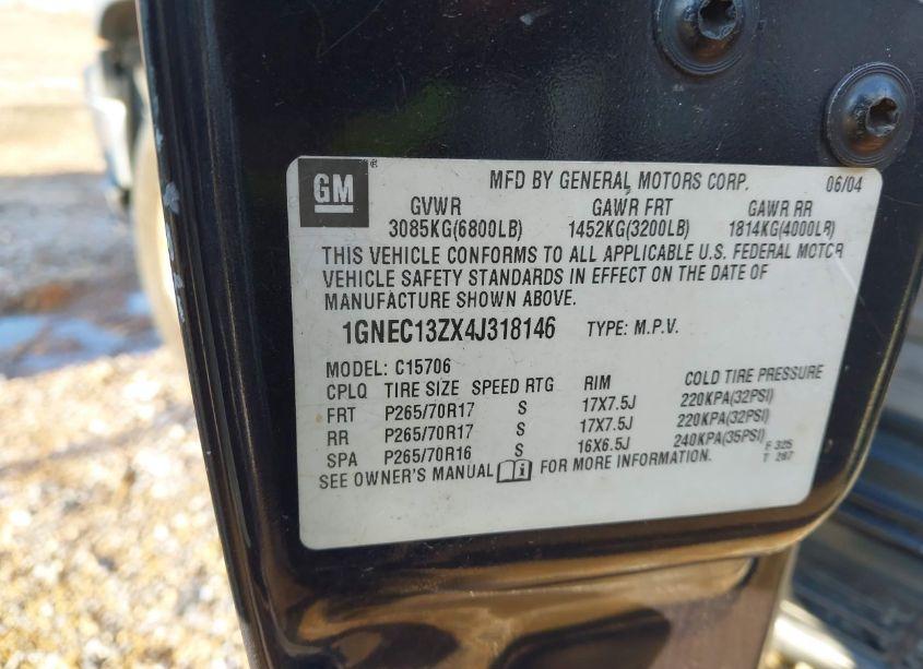 Photo 9 of 2004 Chevrolet Tahoe LT (VIN 1GNEC13ZX4J318146)