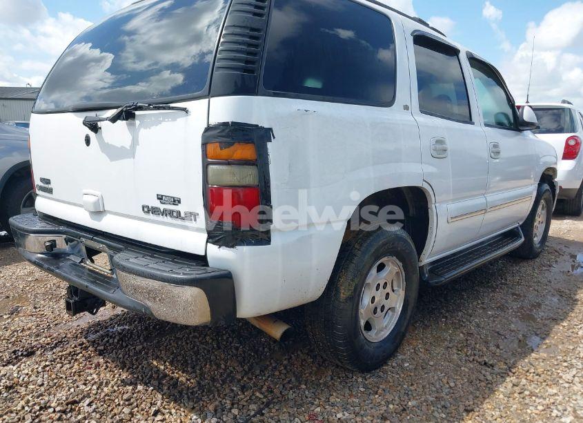 Photo 4 of 2004 Chevrolet Tahoe LT (VIN 1GNEC13ZX4R127036)