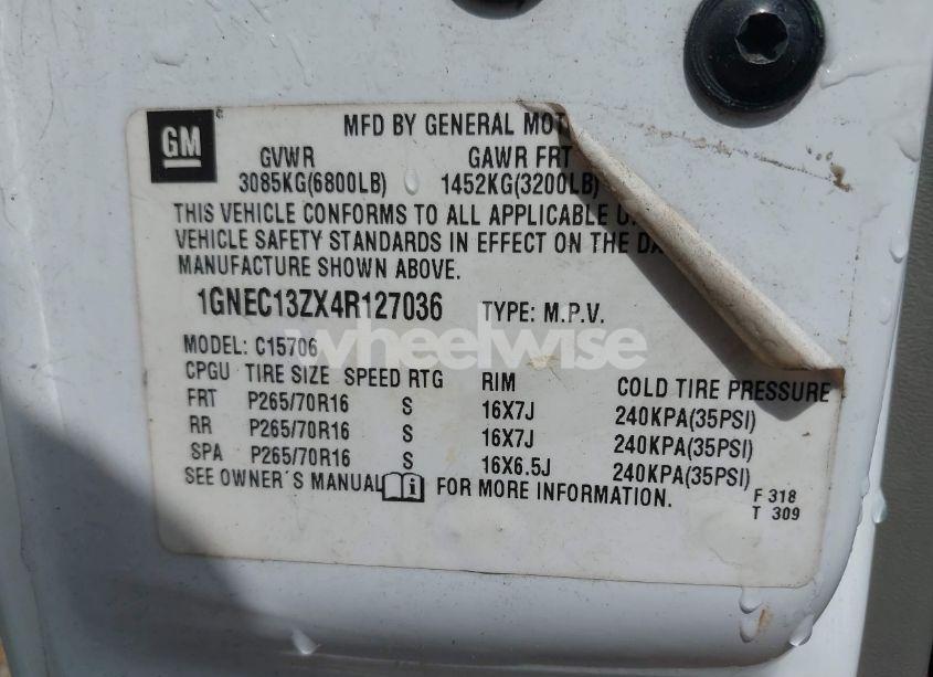 Photo 9 of 2004 Chevrolet Tahoe LT (VIN 1GNEC13ZX4R127036)