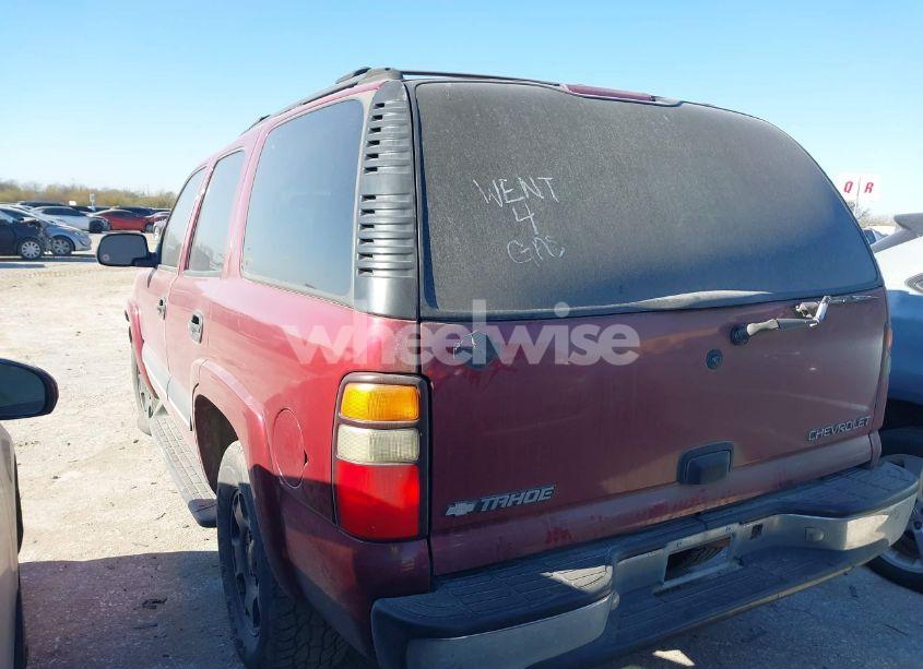 Photo 3 of 2004 Chevrolet Tahoe LS (VIN 1GNEC13ZX4R166600)