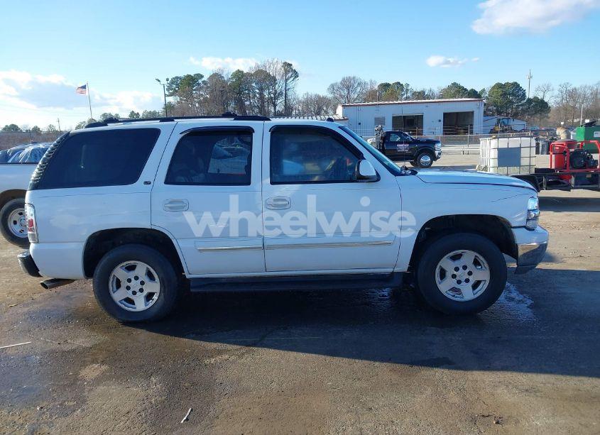 Photo 13 of 2004 Chevrolet Tahoe LT (VIN 1GNEC13ZX4R236886)