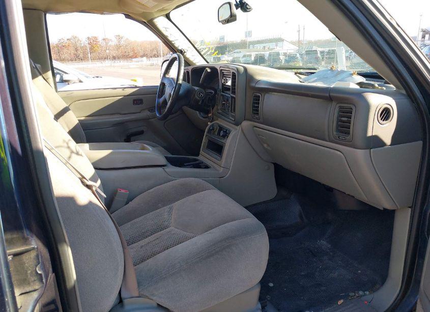 Photo 5 of 2005 Chevrolet Tahoe POLICE (VIN 1GNEC13ZX5R218888)