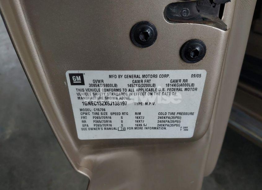 Photo 9 of 2006 Chevrolet Tahoe LS (VIN 1GNEC13ZX6J138197)