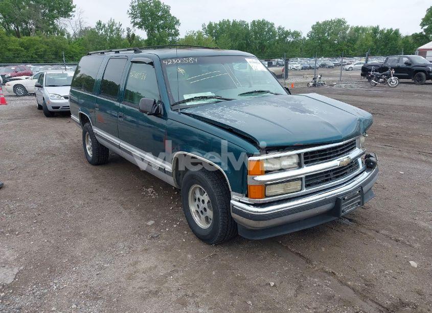 1995 Chevrolet Suburban C1500 (VIN 1GNEC16K3SJ381424) main photo