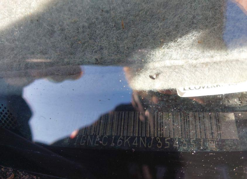 Photo 9 of 1992 Chevrolet Suburban C1500 (VIN 1GNEC16K4NJ354351)