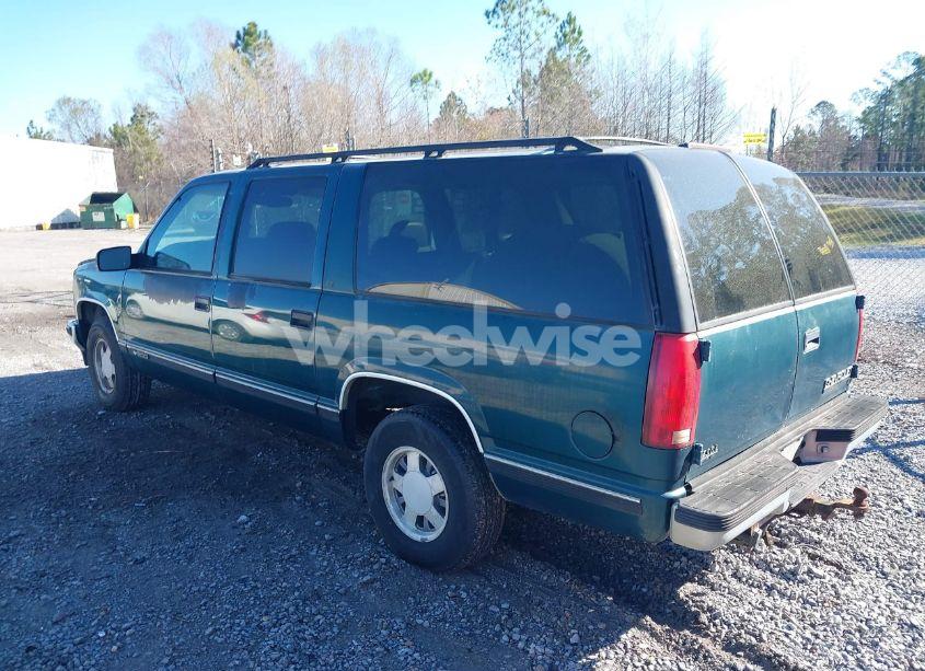 Photo 3 of 1997 Chevrolet Suburban 1500 (VIN 1GNEC16R4VJ361460)