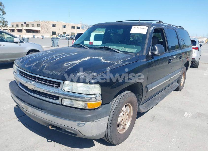 Photo 6 of 2002 Chevrolet Suburban 1500 LT (VIN 1GNEC16T02J249102)