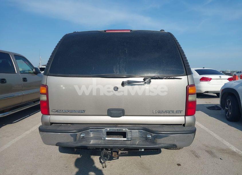 Photo 6 of 2001 Chevrolet Suburban 1500 LS (VIN 1GNEC16T31J212804)