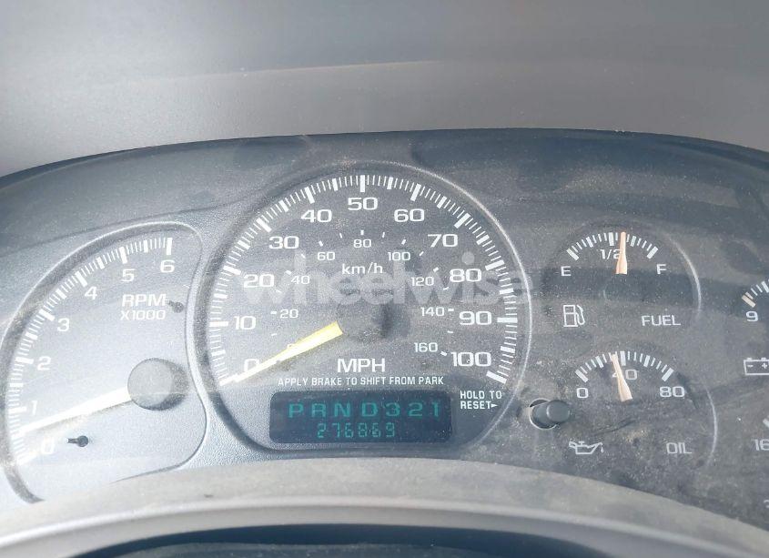 Photo 7 of 2001 Chevrolet Suburban 1500 LS (VIN 1GNEC16T31J212804)