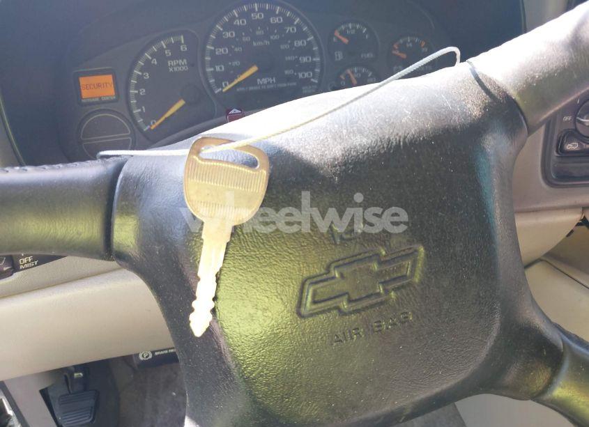 Photo 11 of 2001 Chevrolet Suburban 1500 LS (VIN 1GNEC16T31J217534)