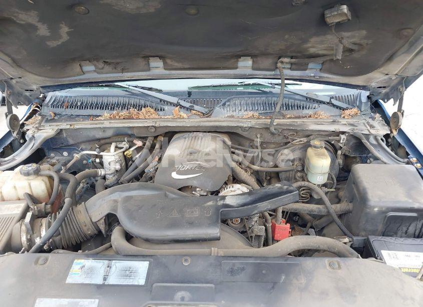 Photo 10 of 2002 Chevrolet Suburban 1500 LS (VIN 1GNEC16T72J325186)