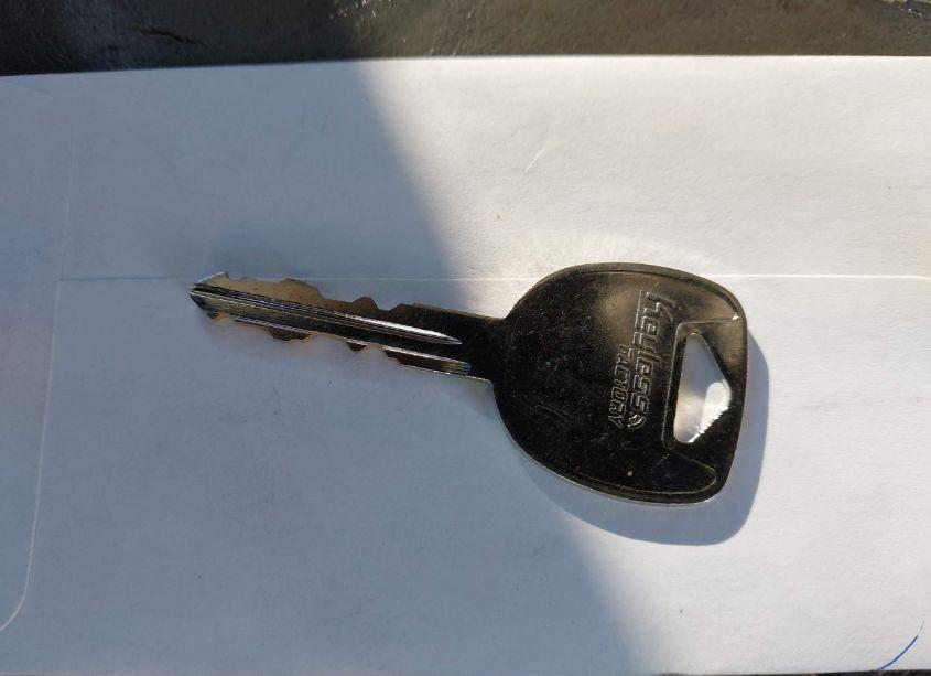 Photo 11 of 2004 Chevrolet Suburban 1500 LS (VIN 1GNEC16T74R251563)