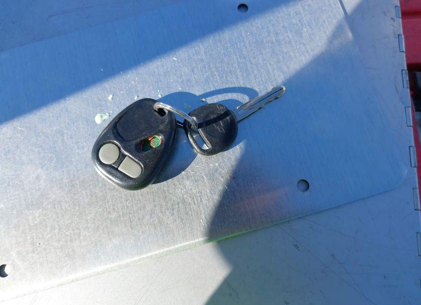 Photo 11 of 2004 Chevrolet Suburban 1500 LS (VIN 1GNEC16TX4J127043)