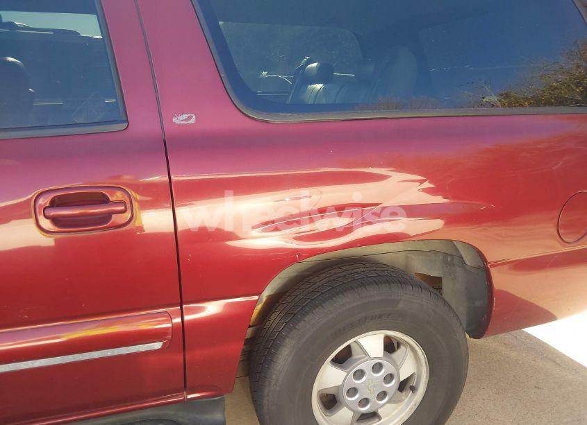 Photo 12 of 2002 Chevrolet Suburban 1500 LT (VIN 1GNEC16Z02J229078)