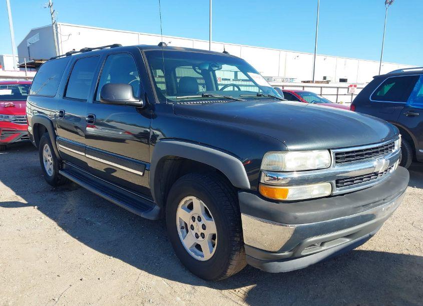 2005 Chevrolet Suburban 1500 LT (VIN 1GNEC16Z05R153125) main photo