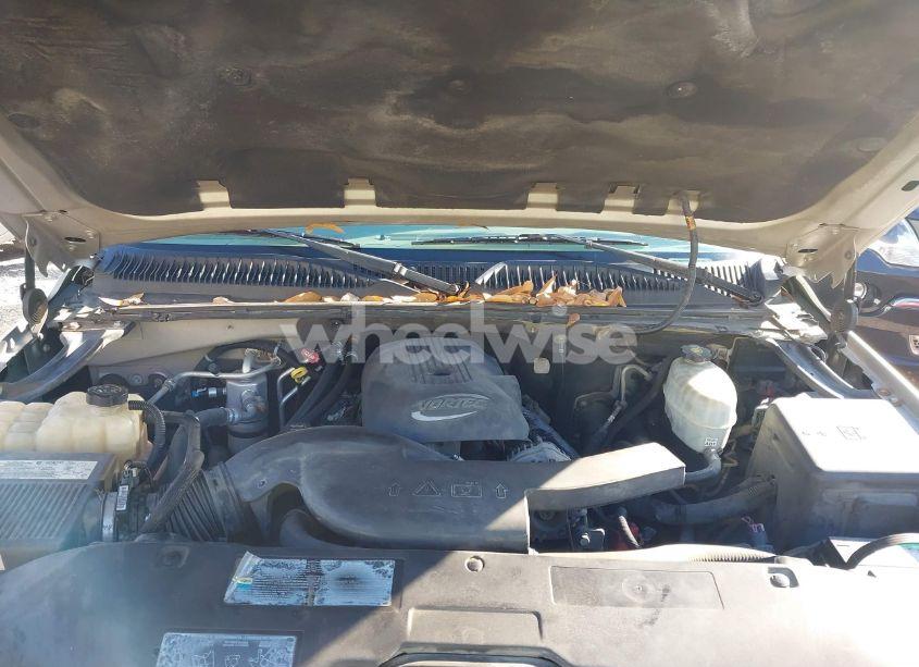 Photo 10 of 2006 Chevrolet Suburban 1500 LS (VIN 1GNEC16Z06J110811)