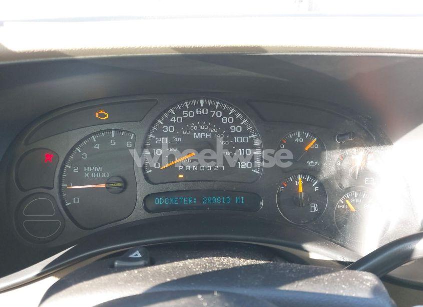 Photo 7 of 2006 Chevrolet Suburban 1500 LS (VIN 1GNEC16Z06J110811)