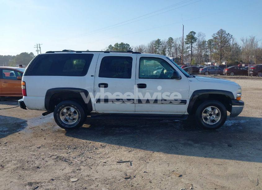 Photo 13 of 2002 Chevrolet Suburban 1500 LS (VIN 1GNEC16Z12J190324)