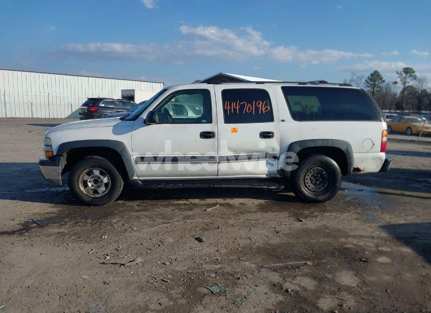 Photo 14 of 2002 Chevrolet Suburban 1500 LS (VIN 1GNEC16Z12J190324)