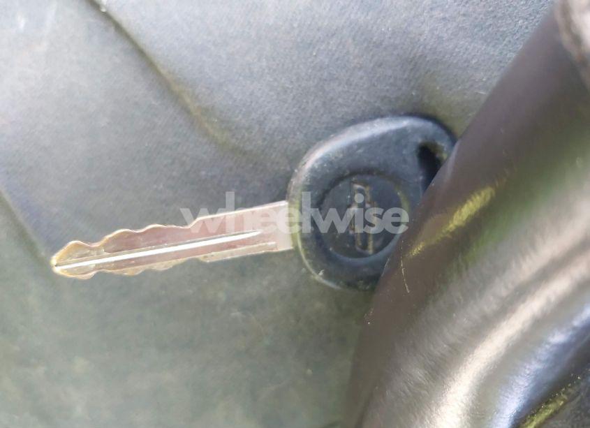 Photo 11 of 2003 Chevrolet Suburban 1500 LT (VIN 1GNEC16Z13J216552)