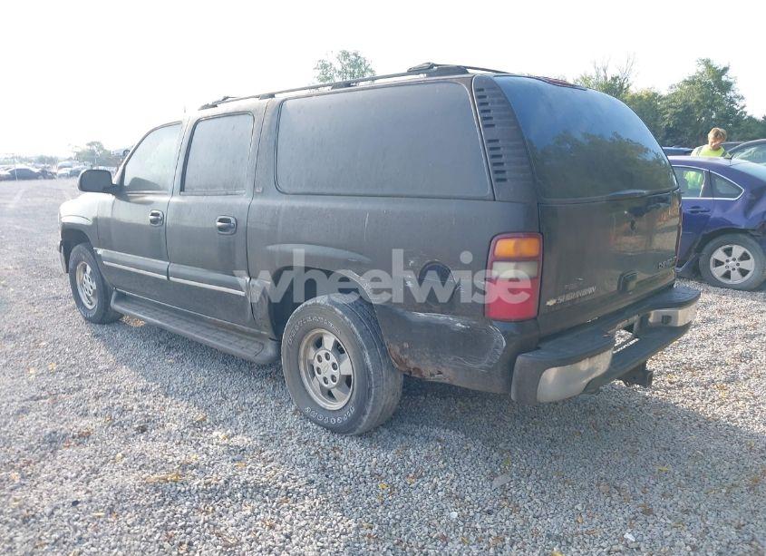 Photo 3 of 2003 Chevrolet Suburban 1500 LT (VIN 1GNEC16Z13J216552)