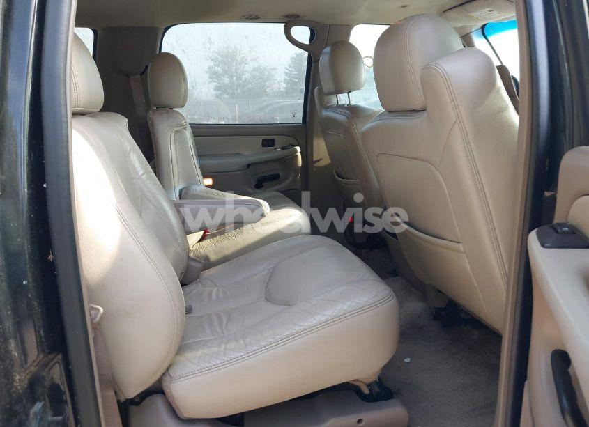 Photo 8 of 2003 Chevrolet Suburban 1500 LT (VIN 1GNEC16Z13J216552)