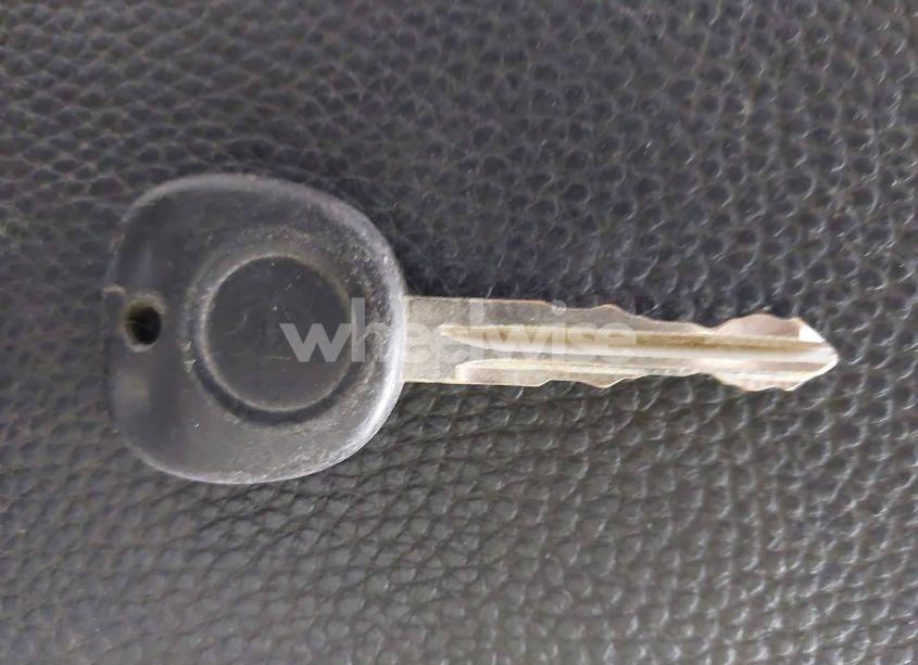 Photo 11 of 2003 Chevrolet Suburban 1500 LS (VIN 1GNEC16Z13J247753)