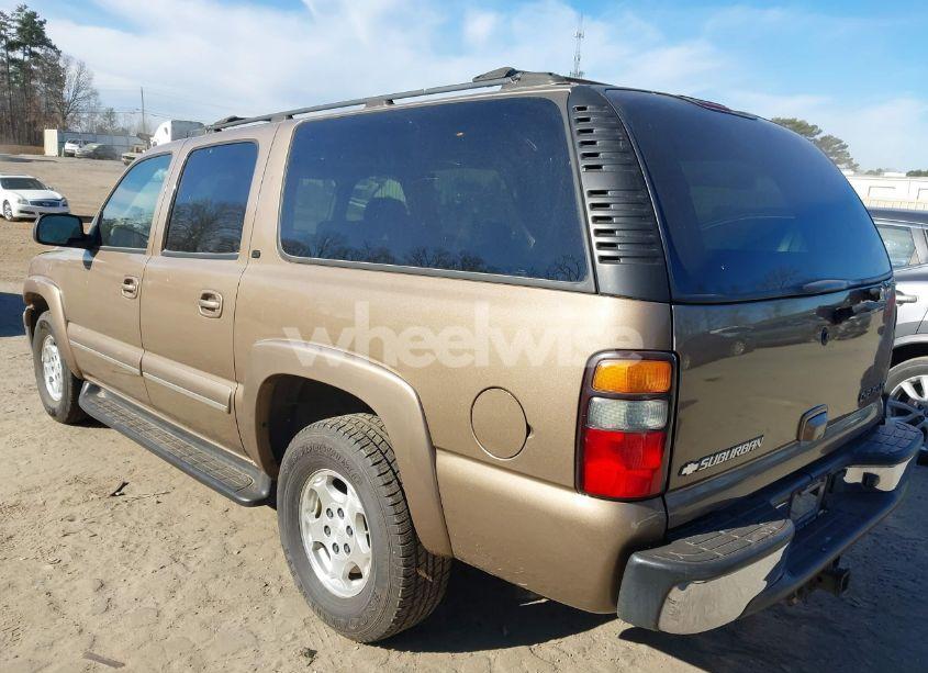 Photo 3 of 2004 Chevrolet Suburban 1500 LT (VIN 1GNEC16Z14J112645)