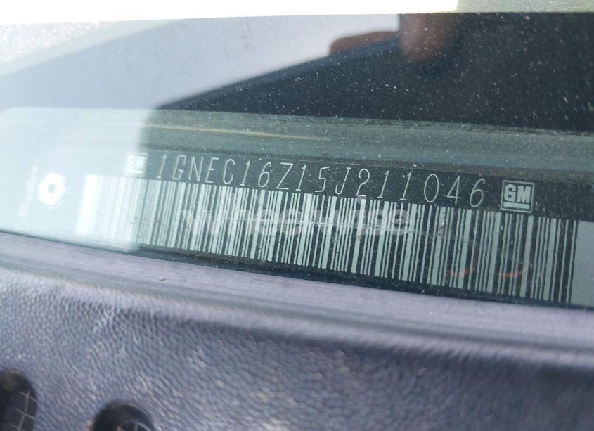 Photo 9 of 2005 Chevrolet Suburban 1500 LS (VIN 1GNEC16Z15J211046)