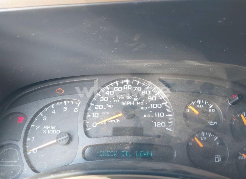 Photo 7 of 2003 Chevrolet Suburban 1500 LT (VIN 1GNEC16Z23J176501)