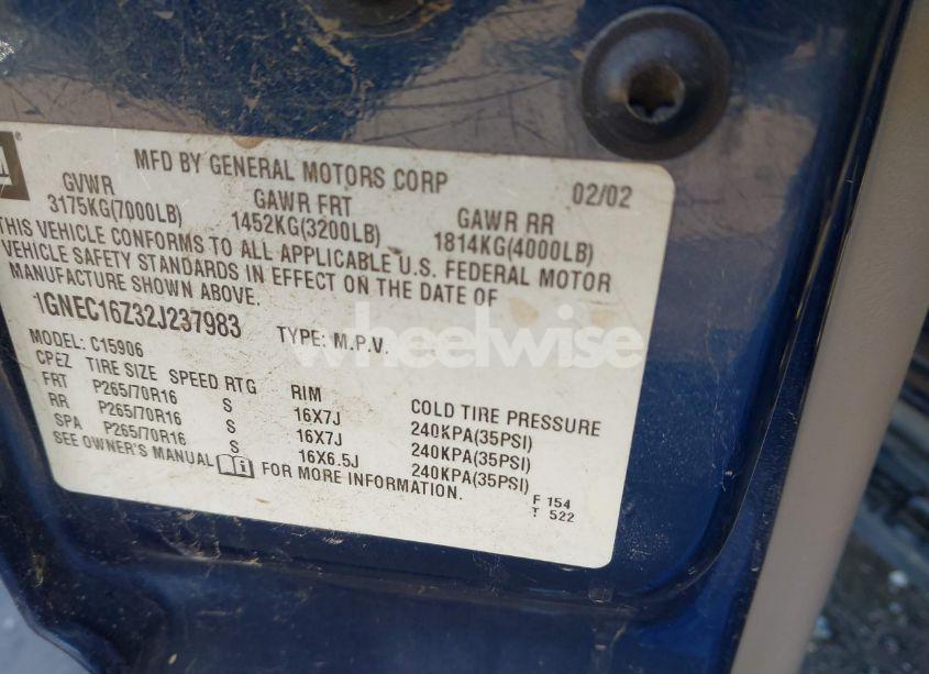 Photo 9 of 2002 Chevrolet Suburban 1500 LT (VIN 1GNEC16Z32J237983)