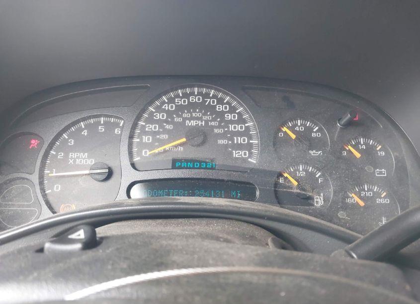 Photo 7 of 2004 Chevrolet Suburban 1500 LS (VIN 1GNEC16Z34J133058)