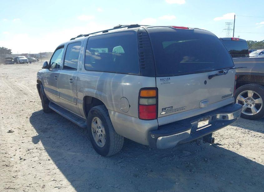 Photo 3 of 2005 Chevrolet Suburban 1500 LT (VIN 1GNEC16Z35R220607)
