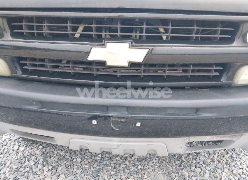 Photo 6 of 2006 Chevrolet Suburban 1500 Z71 (VIN 1GNEC16Z36J176432)