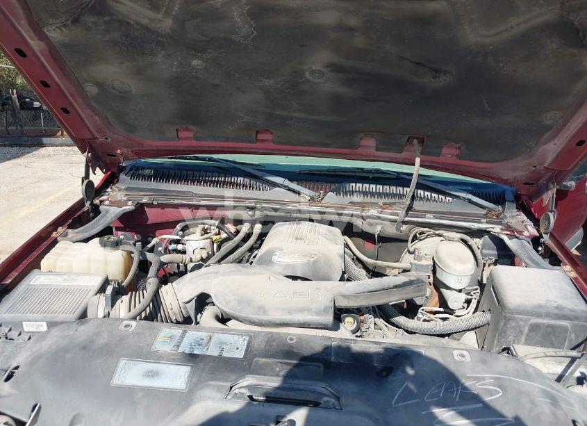 Photo 10 of 2003 Chevrolet Suburban 1500 LS (VIN 1GNEC16Z43J167217)