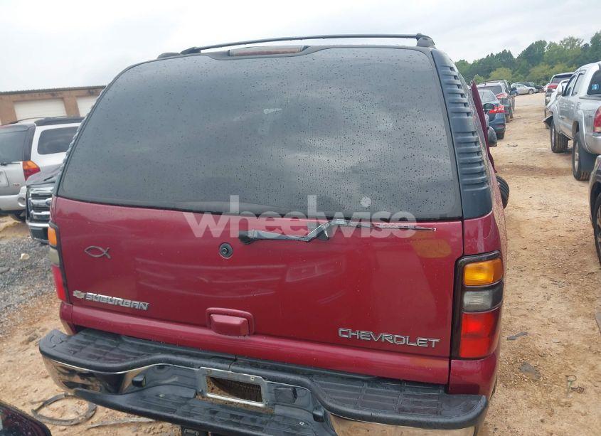 Photo 16 of 2005 Chevrolet Suburban 1500 LT (VIN 1GNEC16Z45J151618)