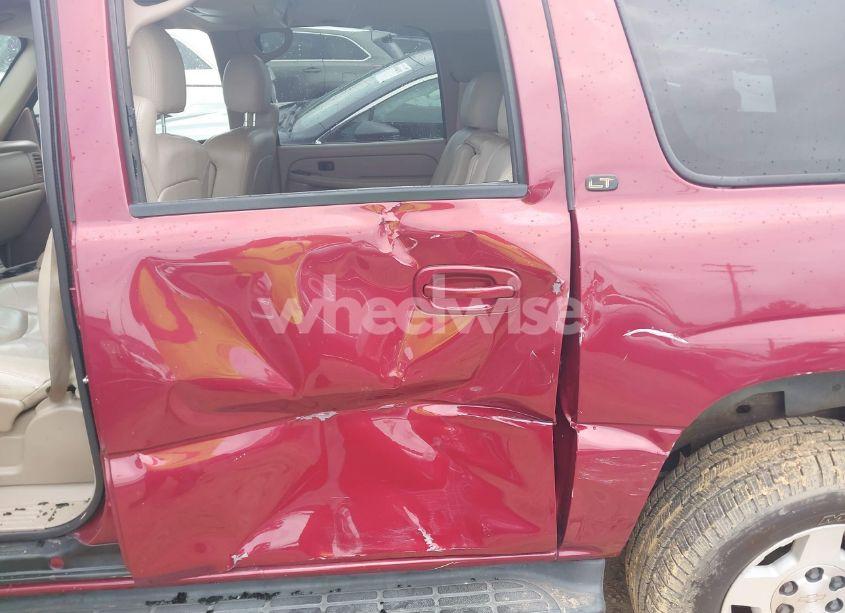 Photo 6 of 2005 Chevrolet Suburban 1500 LT (VIN 1GNEC16Z45J151618)