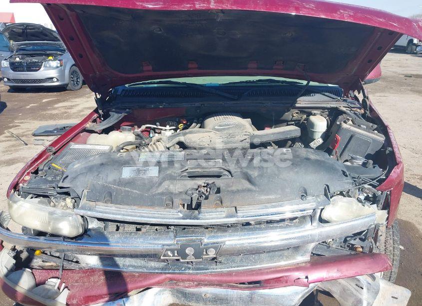 Photo 10 of 2005 Chevrolet Suburban 1500 LT (VIN 1GNEC16Z45J174848)