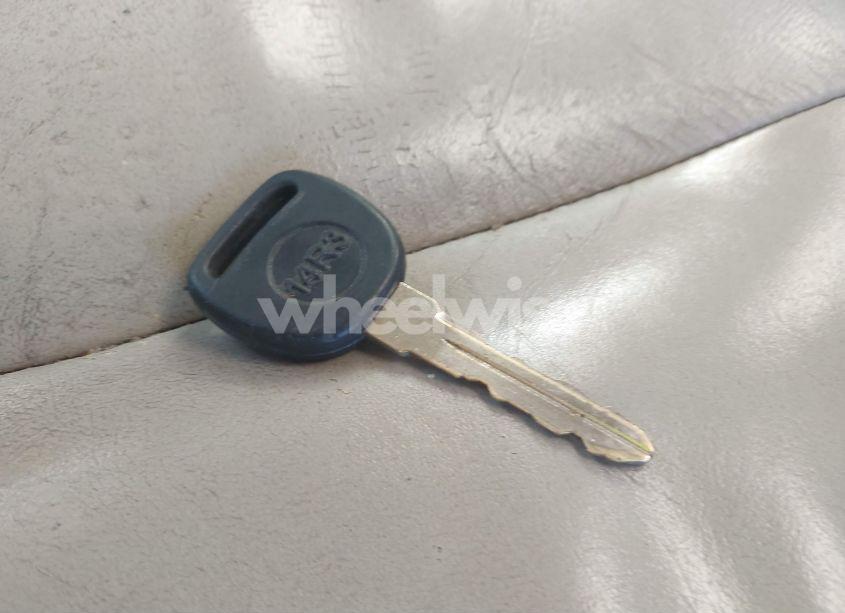 Photo 11 of 2005 Chevrolet Suburban 1500 LT (VIN 1GNEC16Z45J174848)