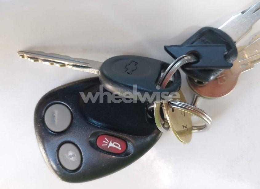 Photo 11 of 2005 Chevrolet Suburban 1500 LS (VIN 1GNEC16Z45R185401)