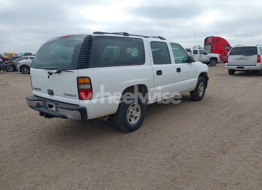 Photo 4 of 2005 Chevrolet Suburban 1500 LS (VIN 1GNEC16Z45R185401)
