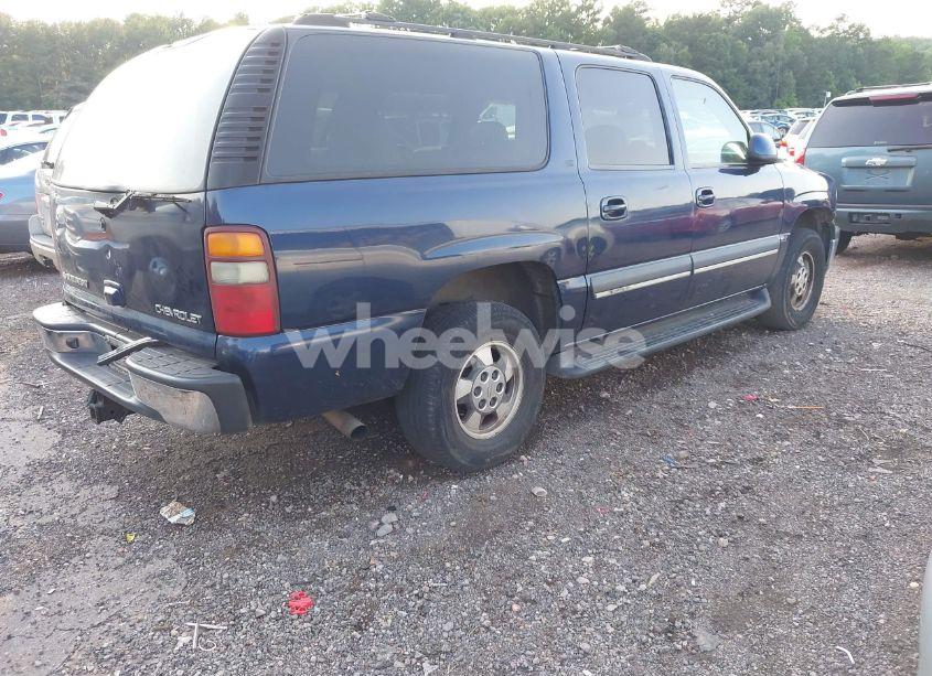 Photo 4 of 2003 Chevrolet Suburban 1500 LT (VIN 1GNEC16Z53J158283)