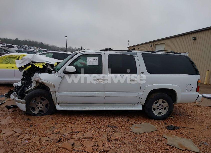 Photo 14 of 2004 Chevrolet Suburban 1500 LT (VIN 1GNEC16Z54J207144)