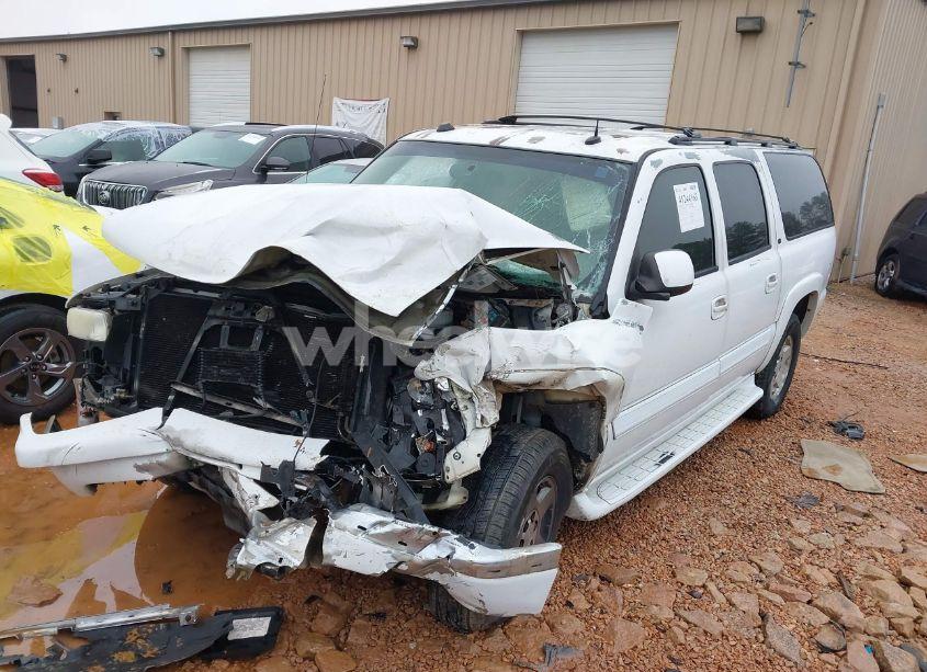 Photo 2 of 2004 Chevrolet Suburban 1500 LT (VIN 1GNEC16Z54J207144)