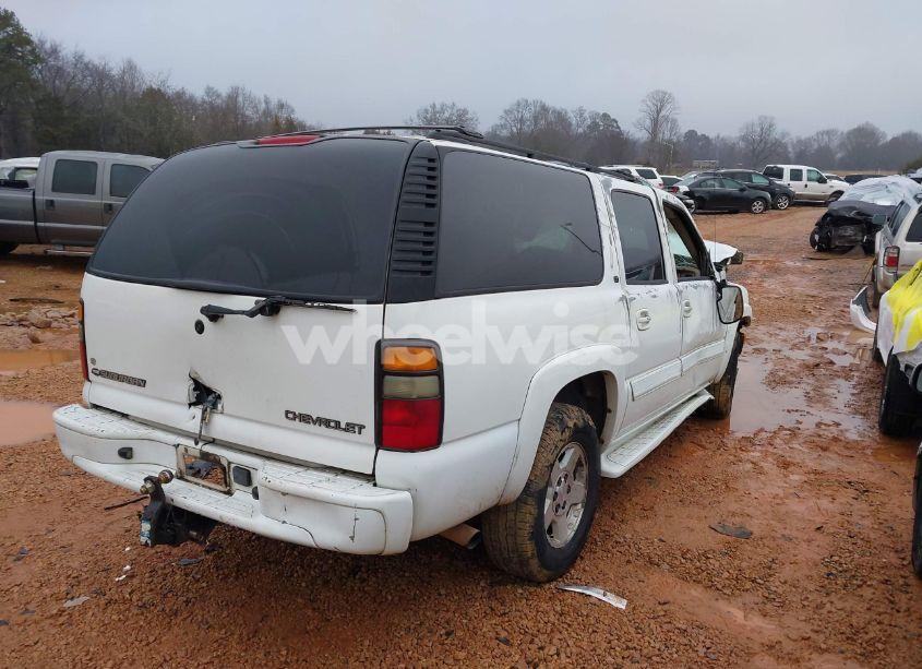 Photo 4 of 2004 Chevrolet Suburban 1500 LT (VIN 1GNEC16Z54J207144)