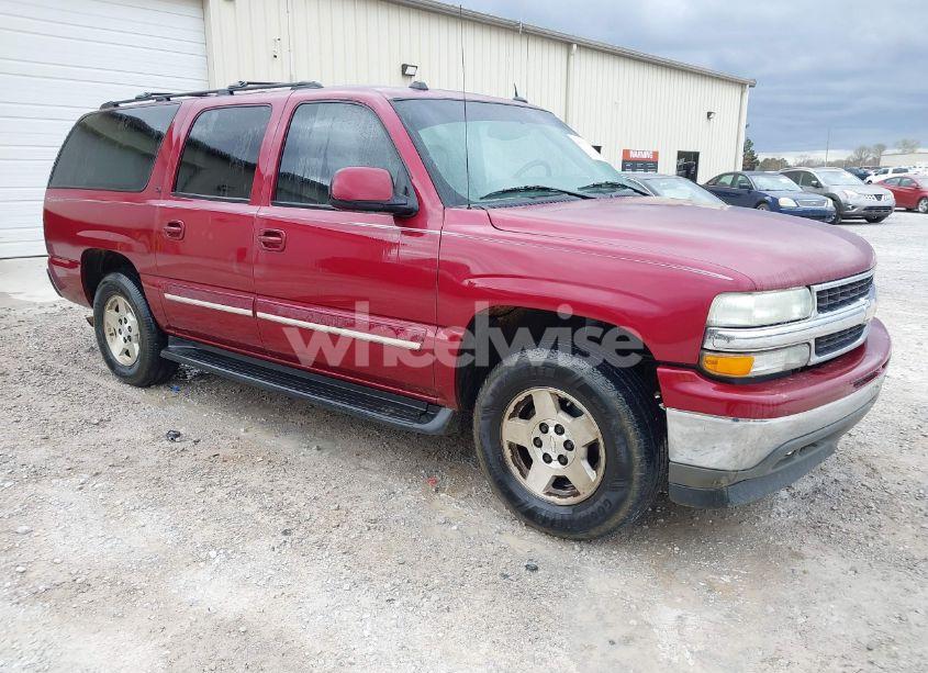 2005 Chevrolet Suburban 1500 LT (VIN 1GNEC16Z55R104857) main photo